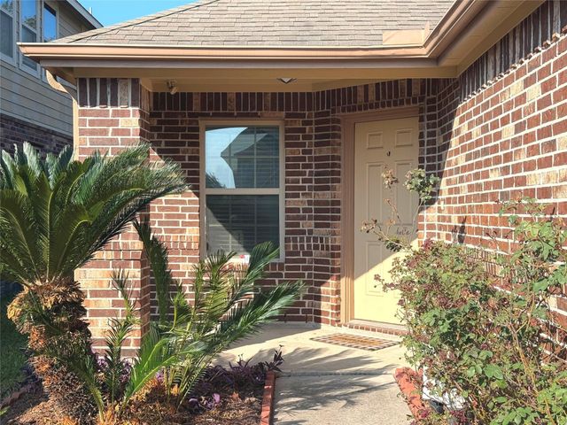 1626 Thornhollow Drive, Houston, TX 77014