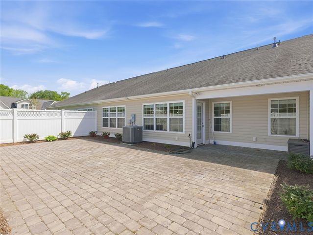 7304 Beechbark Ln, Mechanicsville, VA 23111