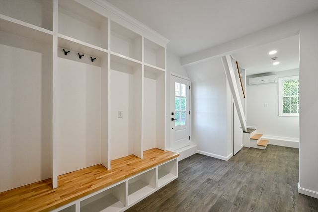 15 Edwards Rd, Foxboro, MA 02035