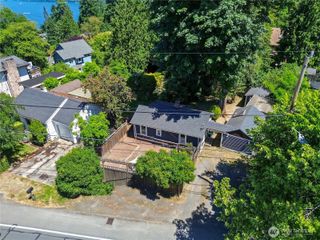 12026 Sand Point NE, Seattle, WA 98125