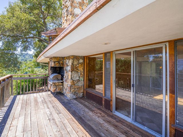 2 Monte Verde Heights, Santa Cruz, CA 95060