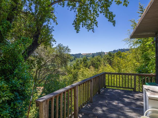 2 Monte Verde Heights, Santa Cruz, CA 95060