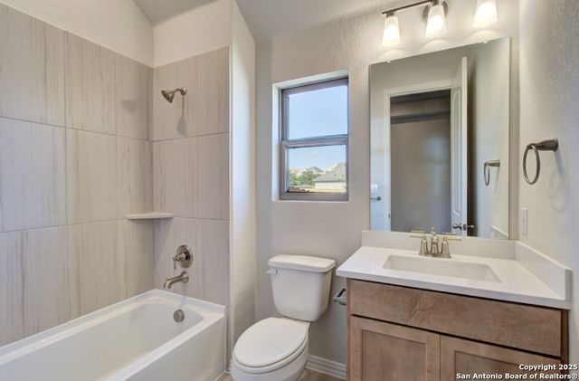 1727 Heritage Maples, New Braunfels, TX 78132