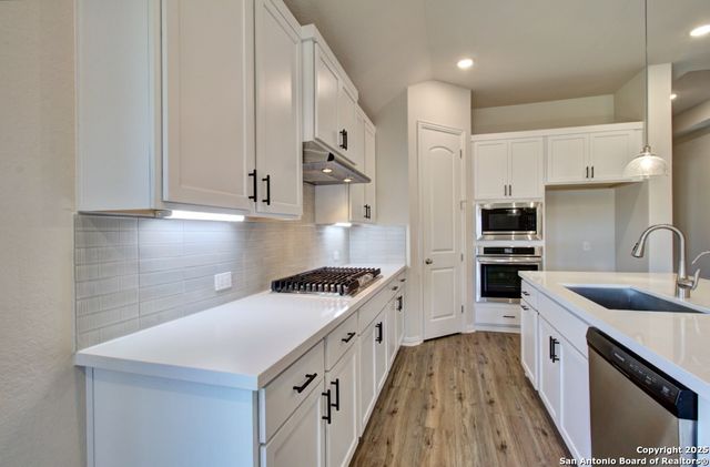 1727 Heritage Maples, New Braunfels, TX 78132