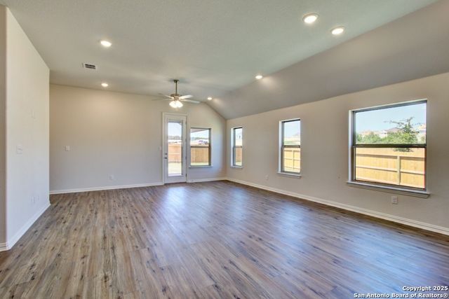 1727 Heritage Maples, New Braunfels, TX 78132