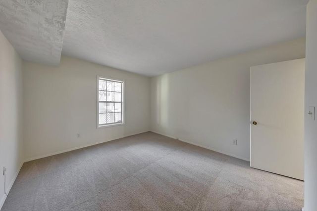 201 Natchez Trace, Atlanta, GA 30350