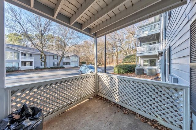 201 Natchez Trace, Atlanta, GA 30350