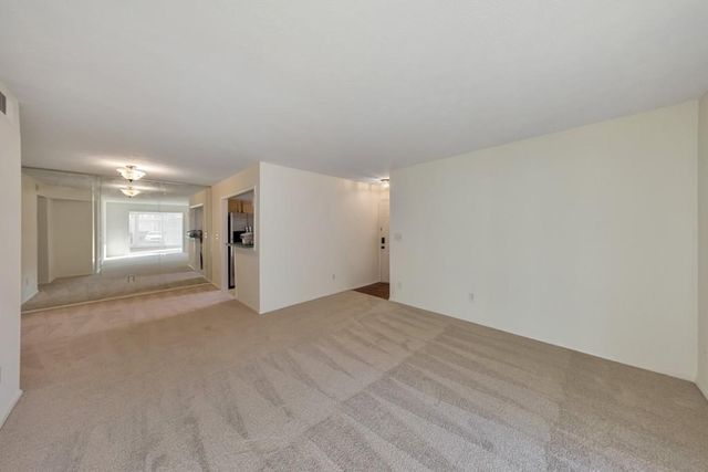 201 Natchez Trace, Atlanta, GA 30350