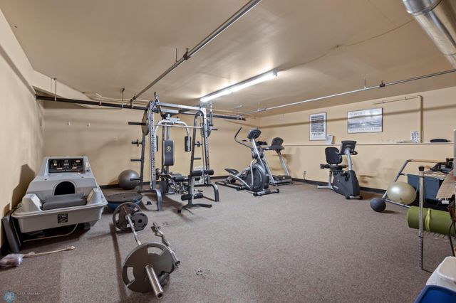 #12 Broadway 203, Fargo, ND 58102