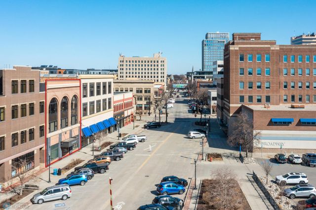 #12 Broadway 203, Fargo, ND 58102