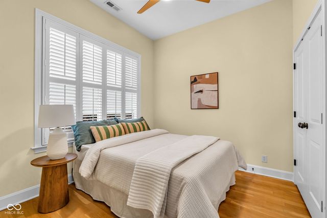 15268 Kampen Circle, Carmel, IN 46033