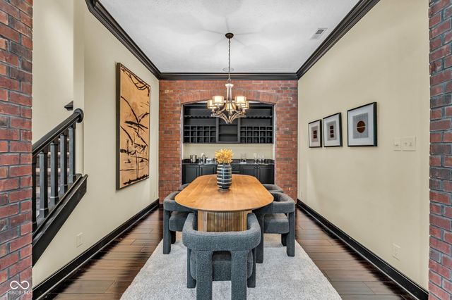15268 Kampen Circle, Carmel, IN 46033