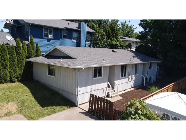 2413 MARKLE Ave, Vancouver, WA 98660