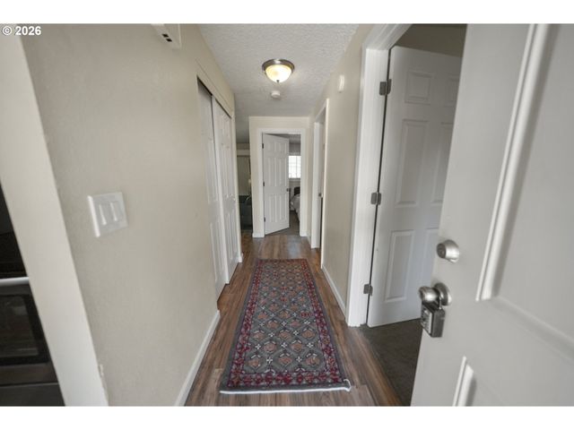 2413 MARKLE Ave, Vancouver, WA 98660