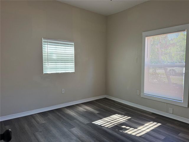 8113 N SEMMES STREET, Tampa, FL 33604