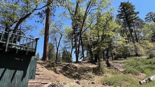 33796 Cedar Pines Lane, Green Valley Lake, CA 92341