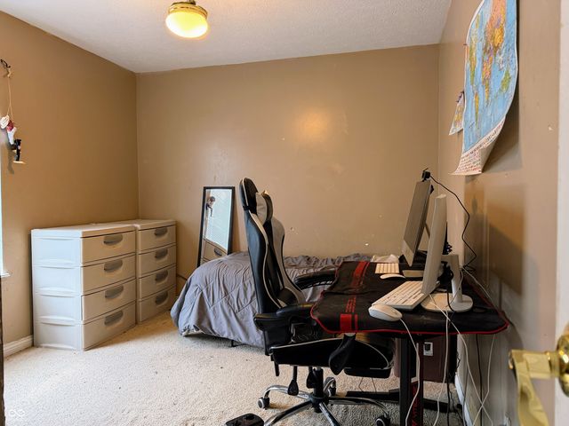 6110 Trillium Woods Court, Indianapolis, IN 46221