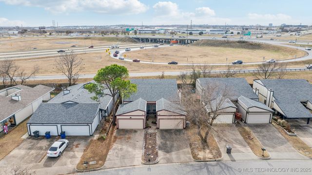 7050 E 33rd Street 0, Tulsa, OK 74145