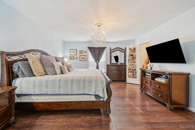 7050 E 33rd Street 0, Tulsa, OK 74145