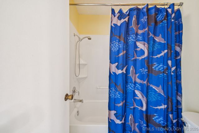 7050 E 33rd Street 0, Tulsa, OK 74145