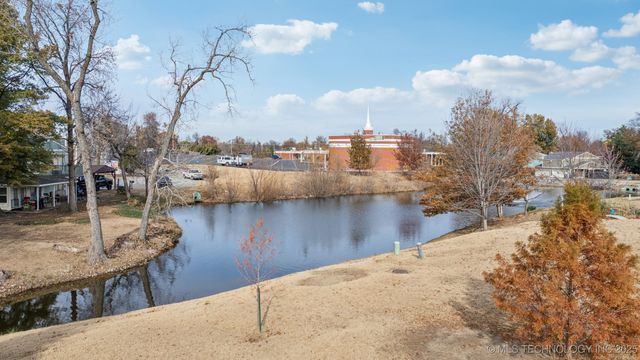 7050 E 33rd Street 0, Tulsa, OK 74145