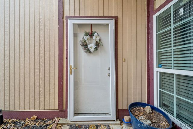 7050 E 33rd Street 0, Tulsa, OK 74145