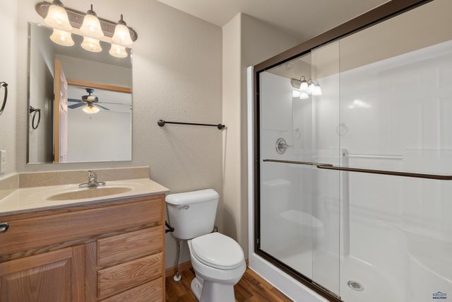 6800 MULBERRY DR, Summerset, SD 57718