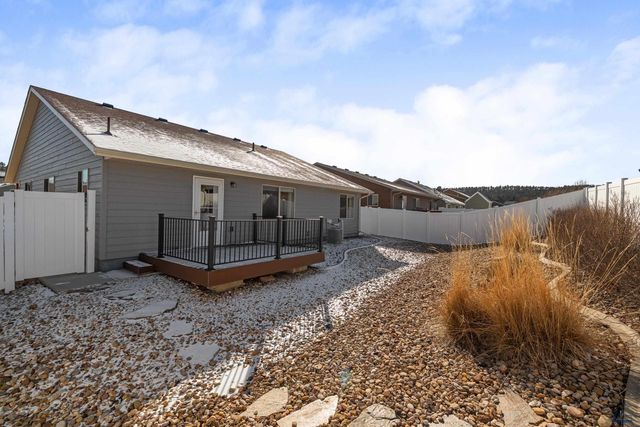 6800 MULBERRY DR, Summerset, SD 57718