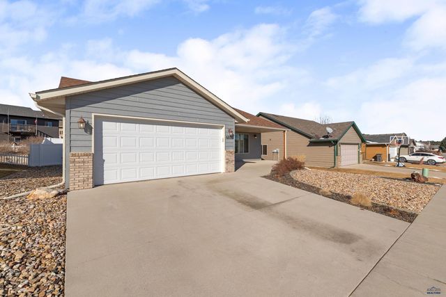 6800 MULBERRY DR, Summerset, SD 57718