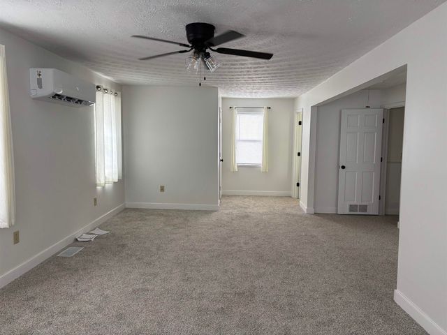 243 W 2nd St, Ceredo, WV 25507