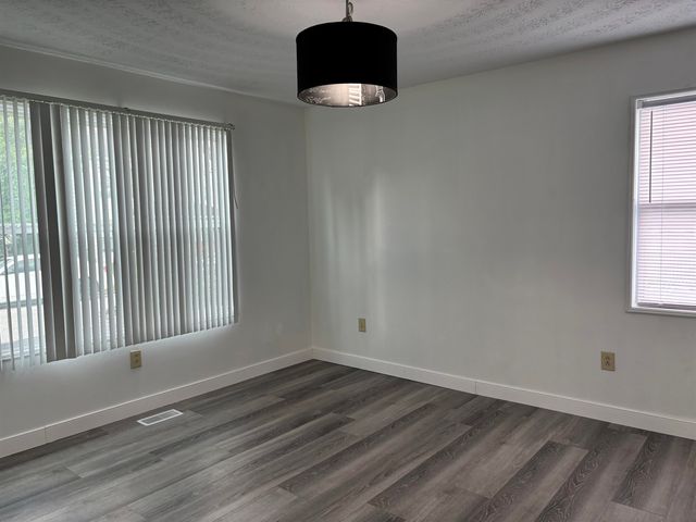 243 W 2nd St, Ceredo, WV 25507