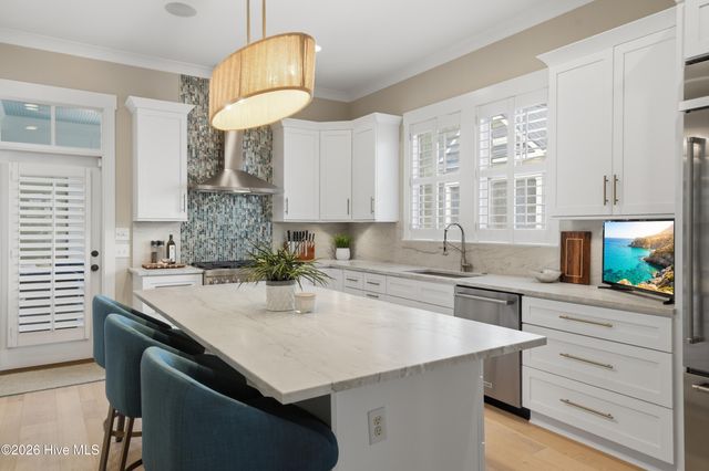 6517 Chalfont Circle, Wilmington, NC 28405