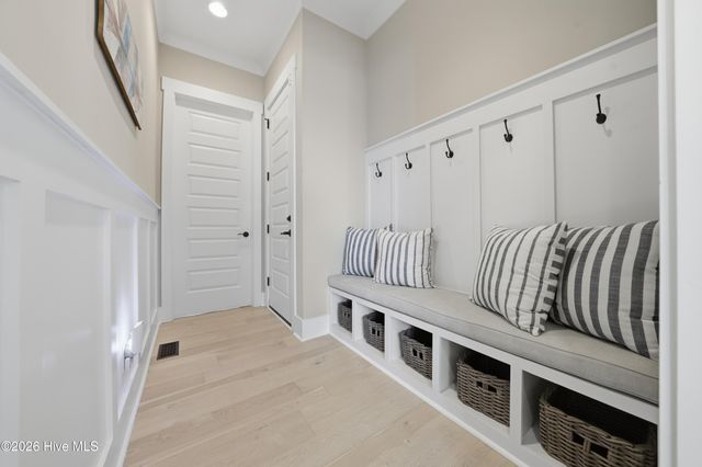 6517 Chalfont Circle, Wilmington, NC 28405