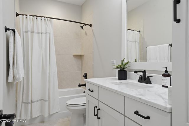 6517 Chalfont Circle, Wilmington, NC 28405