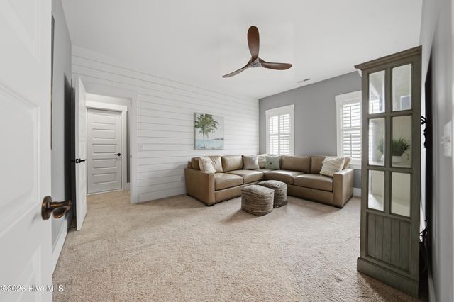 6517 Chalfont Circle, Wilmington, NC 28405