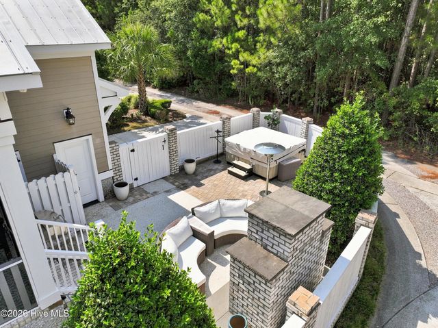 6517 Chalfont Circle, Wilmington, NC 28405