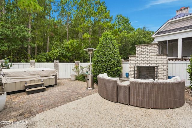 6517 Chalfont Circle, Wilmington, NC 28405