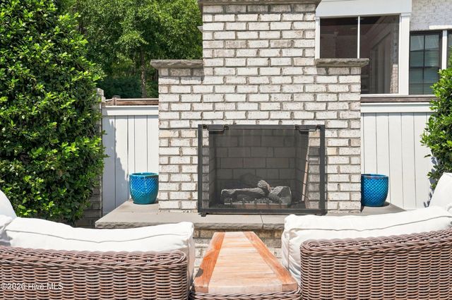 6517 Chalfont Circle, Wilmington, NC 28405