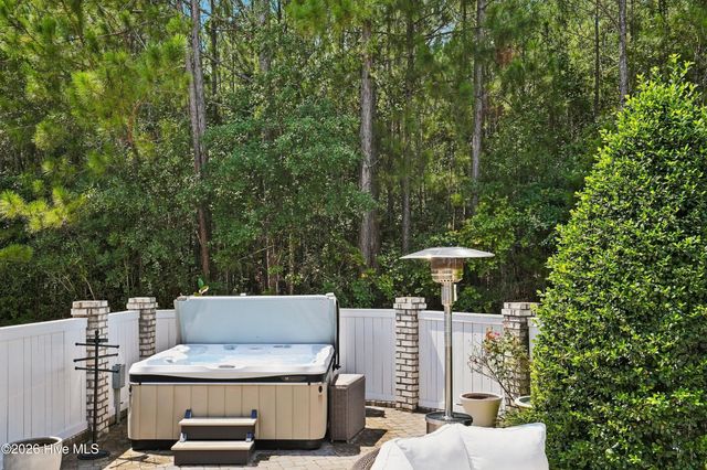 6517 Chalfont Circle, Wilmington, NC 28405