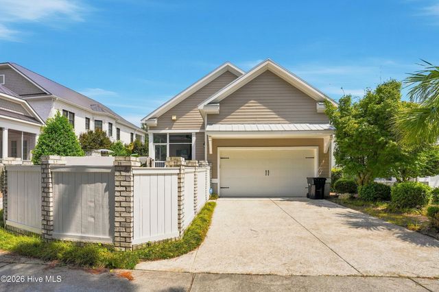6517 Chalfont Circle, Wilmington, NC 28405