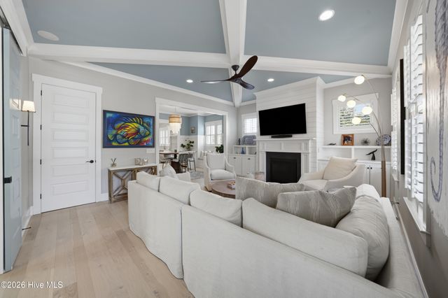 6517 Chalfont Circle, Wilmington, NC 28405