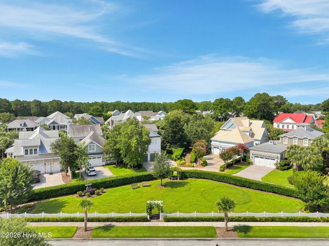 6517 Chalfont Circle, Wilmington, NC 28405
