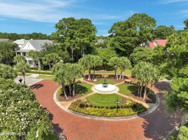 6517 Chalfont Circle, Wilmington, NC 28405