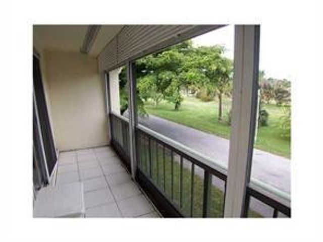 4116 NW 88th Avenue 201, Coral Springs, FL 33065