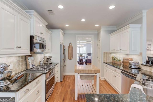 2767 Bearcreek Place, Buford, GA 30519
