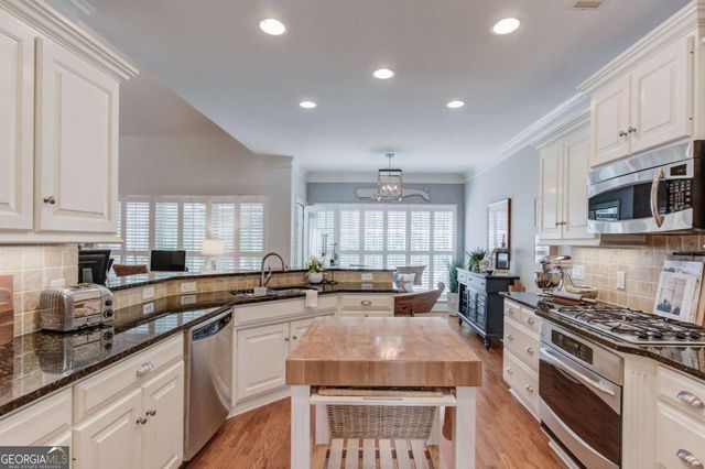 2767 Bearcreek Place, Buford, GA 30519