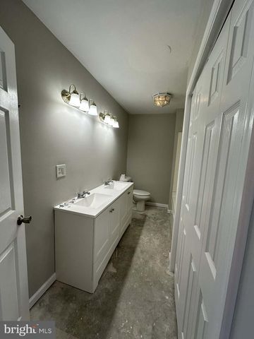 2642 SPRING RD, Chambersburg, PA 17202