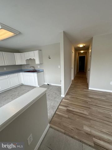 2642 SPRING RD, Chambersburg, PA 17202