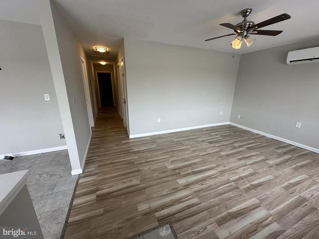 2642 SPRING RD, Chambersburg, PA 17202