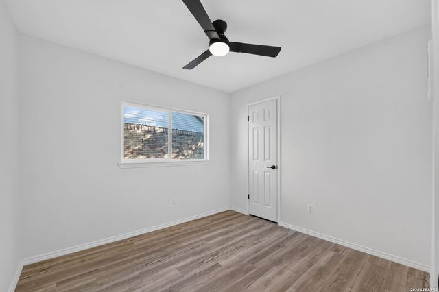 222 Vista Del Sur, San Antonio, TX 78207